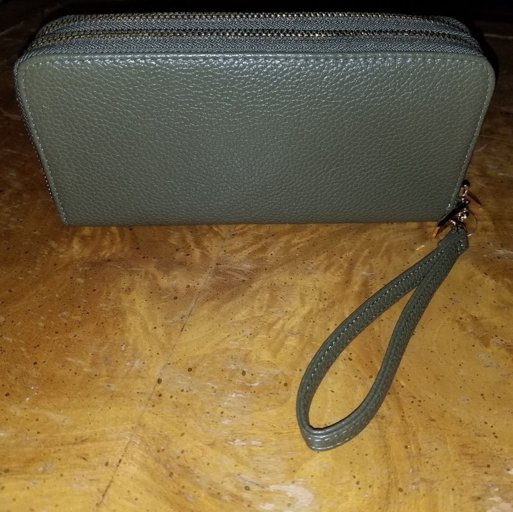 a new day wallet